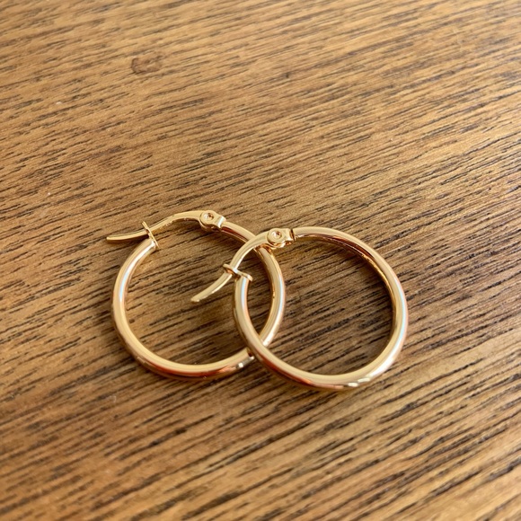 Mini Thin Hoop Earrings 18K Gold Plated Unisex - Picture 3 of 8